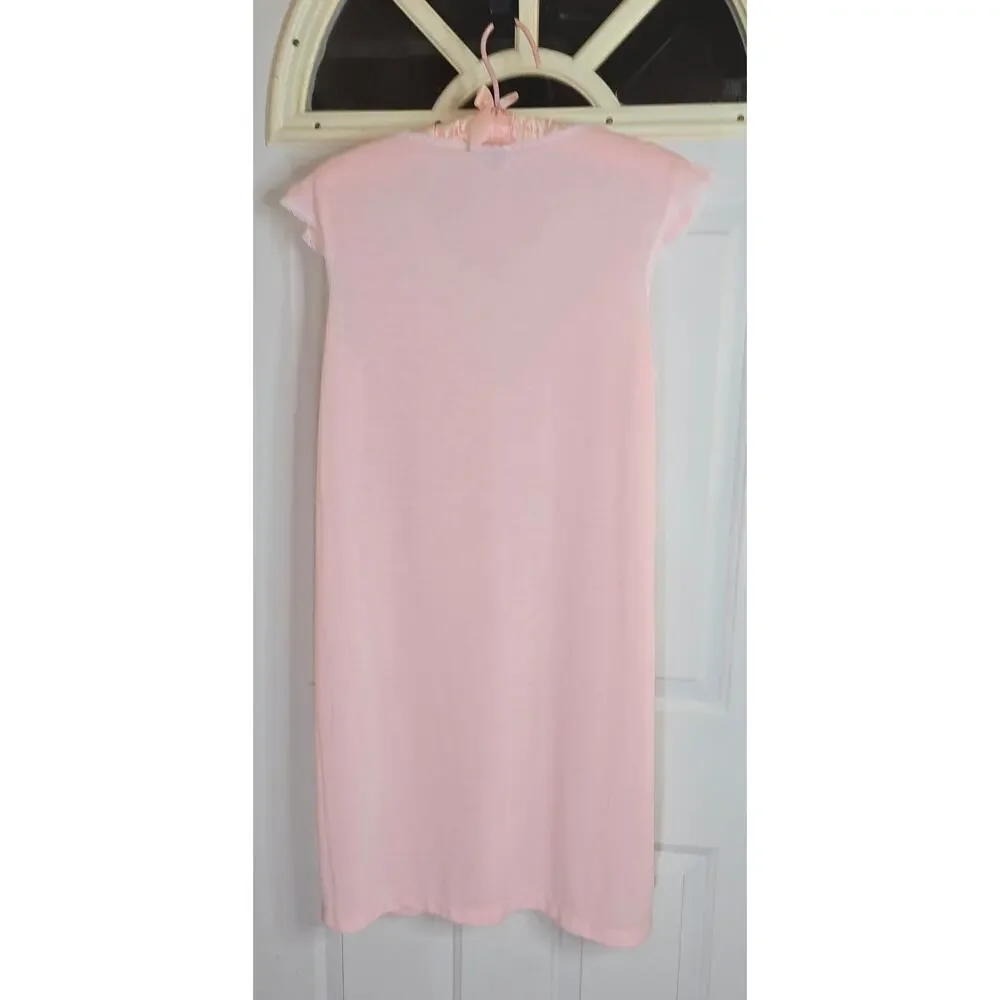 Vintage Vassarette Lacy Light Pink Nightgown Size Medium V Neck 35" L x 24" Wide - Picture 12 of 12